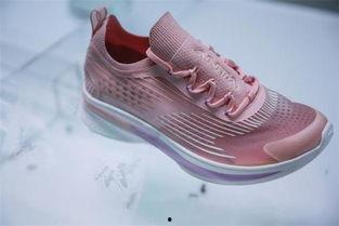 安踏最新跑鞋爆料视频,科技升级，跑者新选择